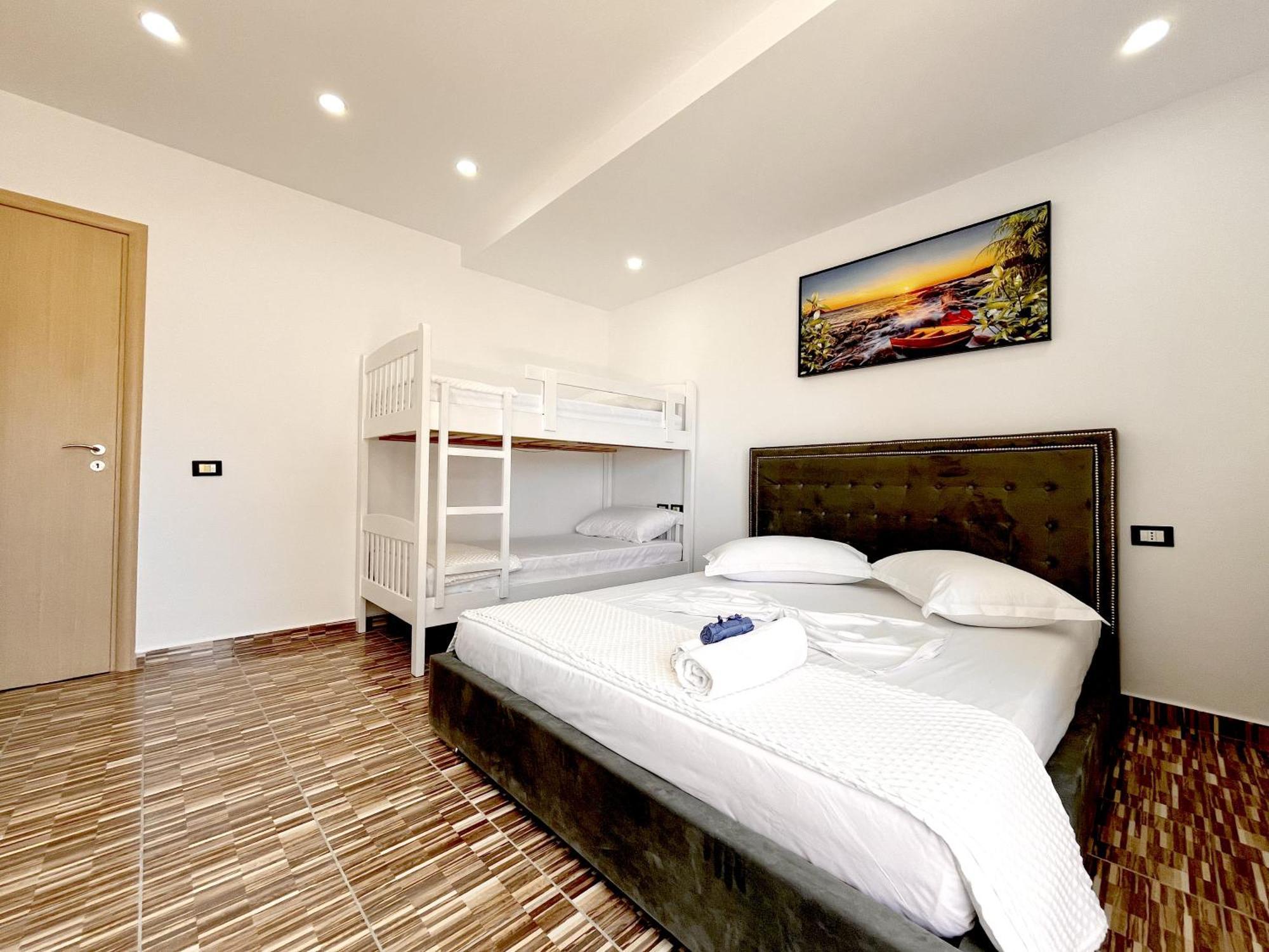 Kam Apartments In The City Center Vlorë エクステリア 写真