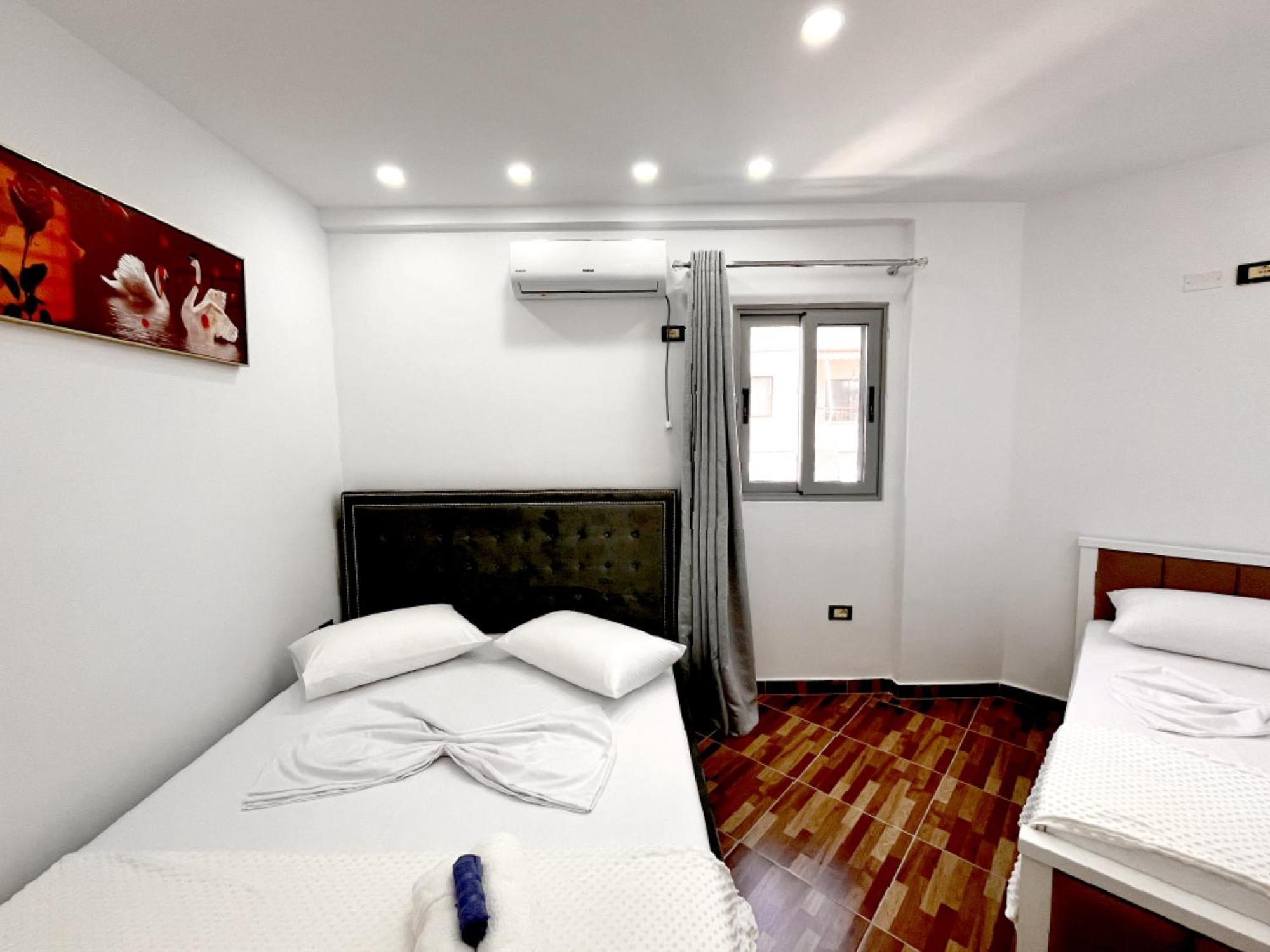 Kam Apartments In The City Center Vlorë エクステリア 写真