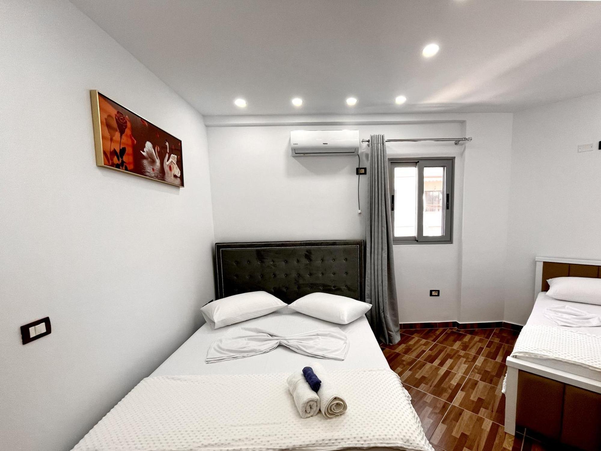 Kam Apartments In The City Center Vlorë エクステリア 写真